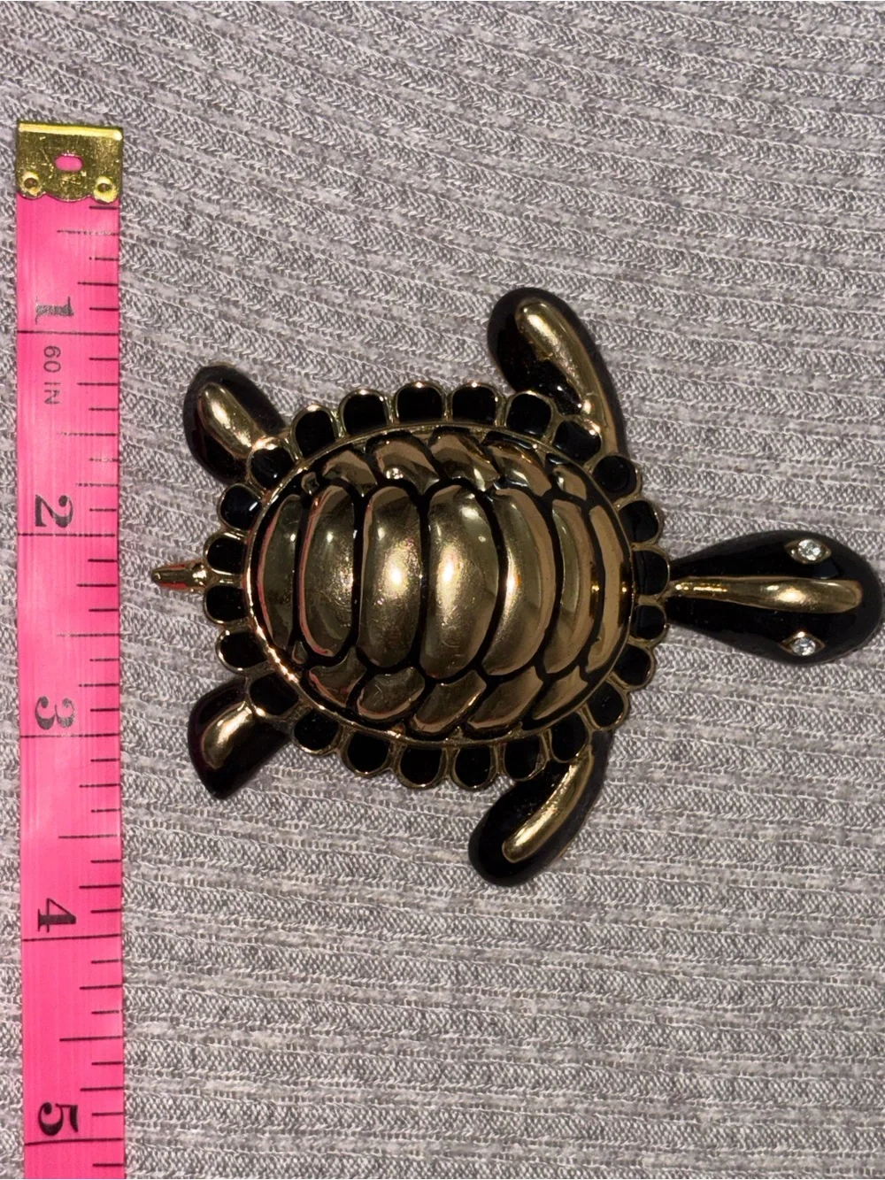 Vintage gold tone & black large turtle brooch w clear rhinestone eyes